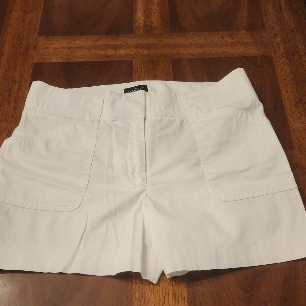 White House Black Market White Cargo Shorts Classic Tailored